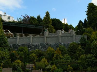 Натиснете за да видите снимката уголемена