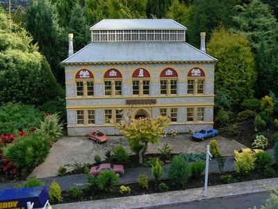 Натиснете за да видите снимката уголемена