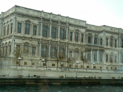 Натиснете за да видите снимката уголемена