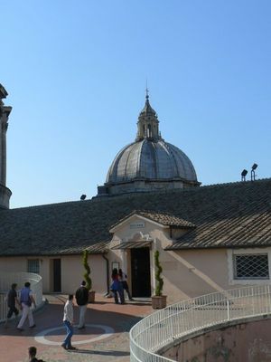 Натиснете за да видите снимката уголемена