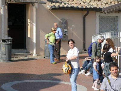 Натиснете за да видите снимката уголемена