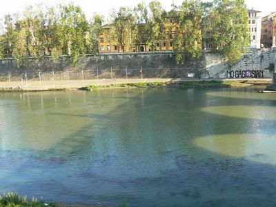 Натиснете за да видите снимката уголемена